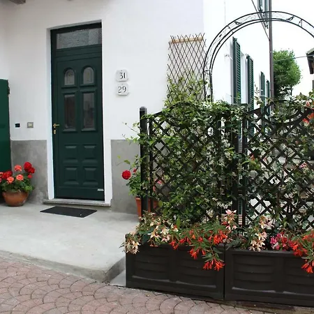 Casa Vacanze Il Gelsomino Feriehus *